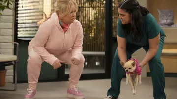 Pink sneakers worn by Jana (Caroline Rhea) as seen in Lopez vs. Lopez (S01E01)