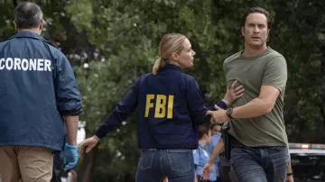 Watch worn by Garrett (Oliver Hudson) as seen in The Cleaning Lady TV show wardrobe (Season 2 Episode 7)