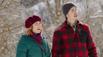 Veste à carreaux portée par Justin Long comme on le voit à Noël avec la garde-robe de film Campbells