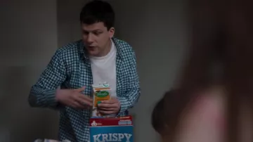 Chemise à carreaux portée par Toby Fleishman (Jesse Eisenberg) dans la garde-robe de l’émission Fleishman Is in Trouble (S01E01)