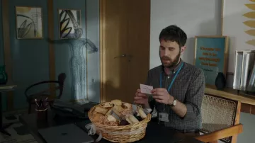 Checkered shirt worn by Paul (Ben Platt) as seen in The People We Hate at the Wedding