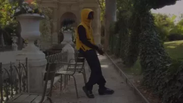 Les sneakers portées par Mussy dans son clip Heaven