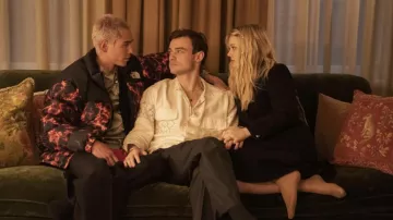 Camisa impresa Button Down usada por Max Wolfe (Thomas Doherty) como se ve en Gossip Girl (S02E02)