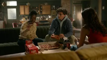 Jacket worn by Oren (Antonio Cipriano) as seen in National Treasure: Edge of History TV series (S01E02)