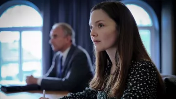 Printed shirt worn by Robin Ellacott (Holliday Grainger) as seen in Strike (S04E04)