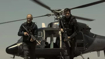 Montre tactique portée par Jack Ryan (John Krasinski) vue dans Tom Clancy’s Jack Ryan (S03E05)