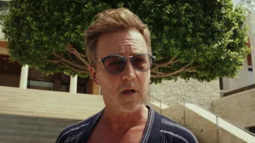 Gafas de sol Persol Blue usadas por Miles Bron (Edward Norton) como se ve en Glass Onion: A Knives Out Mystery