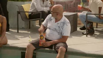 Polo Palms imprimé porté par Quincy 'Q' Odom (Quincy Young) vu dans South Side (S03E06)