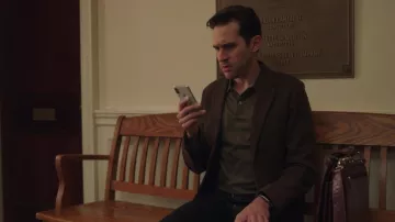 Veste blazer marron portée par Jordan Glassberg (Adam Chanler-Berat) dans la série télévisée Gossip Girl (S02E06)
