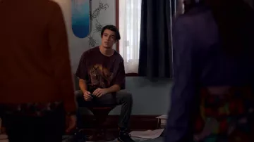 Wolf printed tee worn by Marcus Baker (Felix Mallard) as seen in Ginny & Georgia TV series outfits (S02E01)