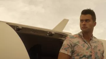 The Hawaiian shirt worn by The Man from Miami (Pierson Fodé) in the movie The Man from Toronto