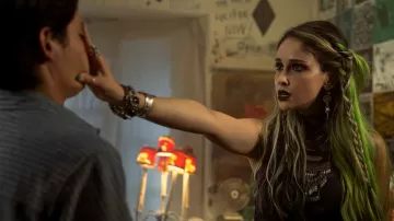 Necklaces worn by Cinnamon (Jami Alix) as seen in Freeridge TV show wardrobe (Season 1)