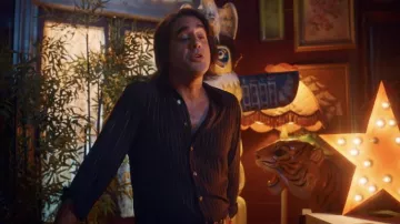 Chemise rayée portée par Wilson (Bobby Cannavale) comme on le voit dans Seriously Red