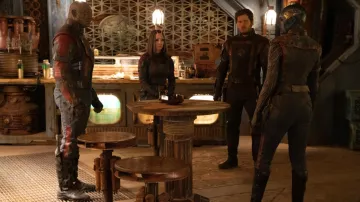 Bottes portées par Drax (Dave Bautista) comme on le voit dans Les Gardiens de la Galaxie Vol. 3