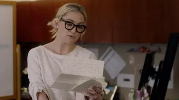 Eyeglasses worn by Simone Cleary (Kate Hudson) as seen in A Little White Lie