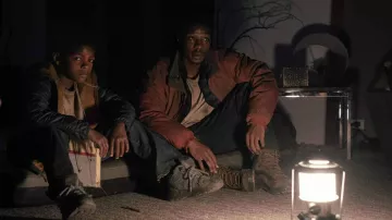 Boots worn by Henry (Lamar Johnson) as seen in The Last of Us TV series outfits (Season 1 Episode 5)