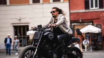 Veste en peau de serpent portée par Dante (Jason Momoa) comme on le voit dans les tenues de film Fast X