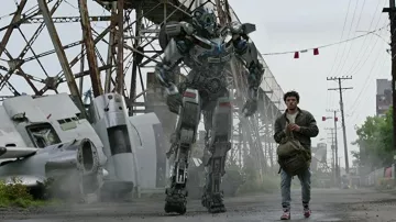 Sac à dos tenu par Noah (Anthony Ramos) dans le film Transformers: Rise of the Beasts