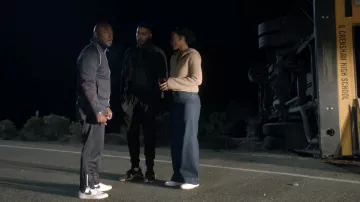 Survêtement noir porté par Billy Baker (Taye Diggs) dans la série télévisée All American (saison 5, épisode 11)