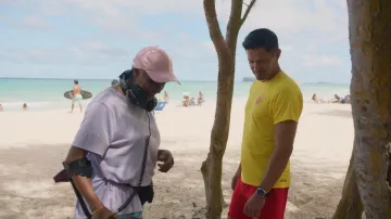 Montre analogique Casio portée par Thomas Magnum (Jay Hernandez) vue dans Magnum P.I. (S05E02)