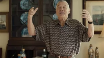 Chemise à motifs portée par Salvo Maniscalco (Robert De Niro) comme on le voit dans le film About My Father