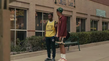 Nike white socks worn by Will Smith (Jabari Banks) as seen in Bel-Air (S02E03)
