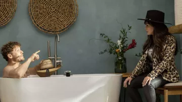 Leopard jacket worn by Shay (Marie Osmond) as seen in Fantasy Island (S02E08)