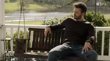 Reloj usado por Cole Riggan (Chris Evans) como se ve en la película Ghosted