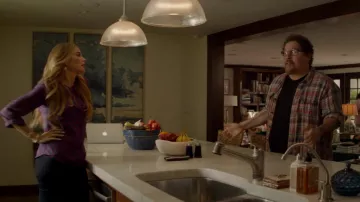 Chemise à carreaux portée par Carl Casper (Jon Favreau) vue dans le film Chef