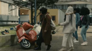 Les bottines portées par Van (Zazie Beetz) dans la série Atlanta (Saison 3 Episode 10)