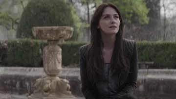 Black Jacket worn by Lucinda Price (Addison Timlin) in Fallen movie