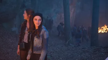 Denim Jacket of Lucinda Price (Addison Timlin) in Fallen