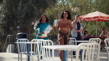 Ensemble manches longues et leggings à manches longues portés par Jules Baker (Tamala Jones) comme on le voit dans Every Breath She Takes