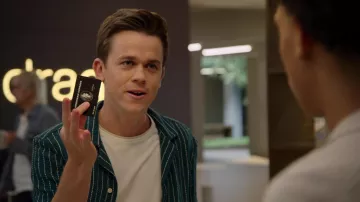 Striped shirt in green worn by Jackson Dragon (John Owen Lowe) in Unstable (S01E05)