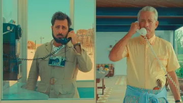 Yellow shirt worn by Tom Hanks as seen in Asteroid City movie outfits