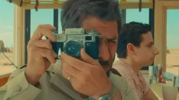 Müller Schmid camera used by Augie Steenbeck (Jason Schwartzman) as seen in Asteroid City