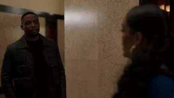 Louis Vuitton Monogram Black Leather Jacket porté par Cane Tejada (Woody McClain) comme on le voit dans Power Book II: Ghost TV series tenues (S03E03)