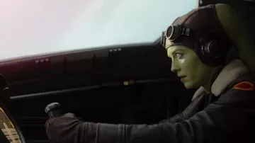 Casque de lunettes porté par Hera Syndulla (Mary Elizabeth Winstead) comme on le voit dans la série télévisée Ahsoka (saison 1)