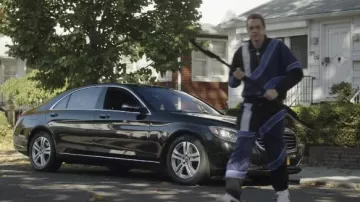 Survêtement porté par Pete Davidson (Pete Davidson) vu dans les tenues de Bupkis (saison 1)