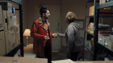 Veste en cuir à franges portée par Ethan Cox (Adam Saunders) comme on le voit dans le film Dotty and Soul