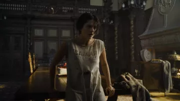 Débardeur imprimé porté par Supergirl (Sasha Calle) vu dans The Flash