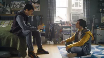 Puma sneakers worn by Barry Allen (Ezra Miller) in The Flash