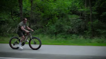 Bicycle used by Arnold Schwarzenegger as seen in Arnold TV series (Season 1)