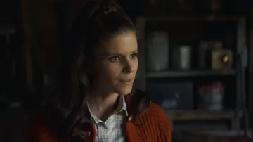 Plaid shirt worn by Lana Stanfield (Kate Mara) in Black Mirror (S06E03)