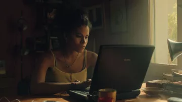 Boucles d’oreilles portées par Bo (Zazie Beetz) vues dans Black Mirror (S06E04)