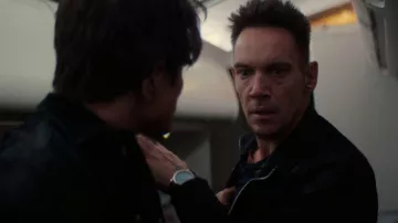 Montre portée par Alex (Jonathan Rhys Meyers) comme on le voit dans le film 97 Minutes