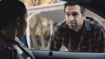Chemise à carreaux portée par Mark (Antony Starr) vue dans Cobweb