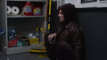 Brown leather jacket worn by Pat Dubek (Molly Shannon) as seen in The Other Two (S03E09)
