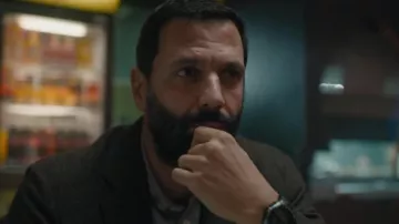 The digital watch worn by Adam Karadec (Mehdi Nebbou) in the HPI series: High Intellectual Potential (S01E04)