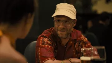 Casquette de chapeau portée par Will (Seth Rogen) dans la série télévisée platonicienne (S01E04)